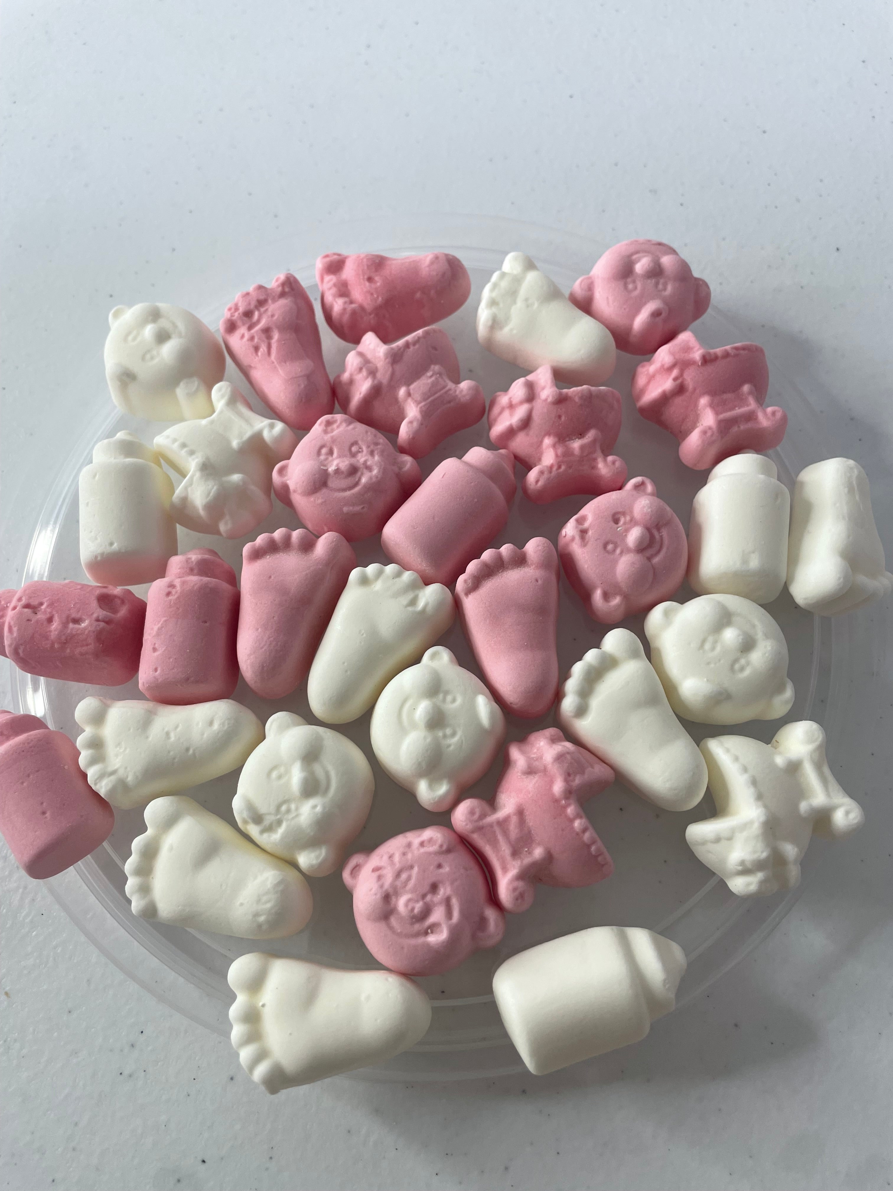 Pink baby shower foam sweet