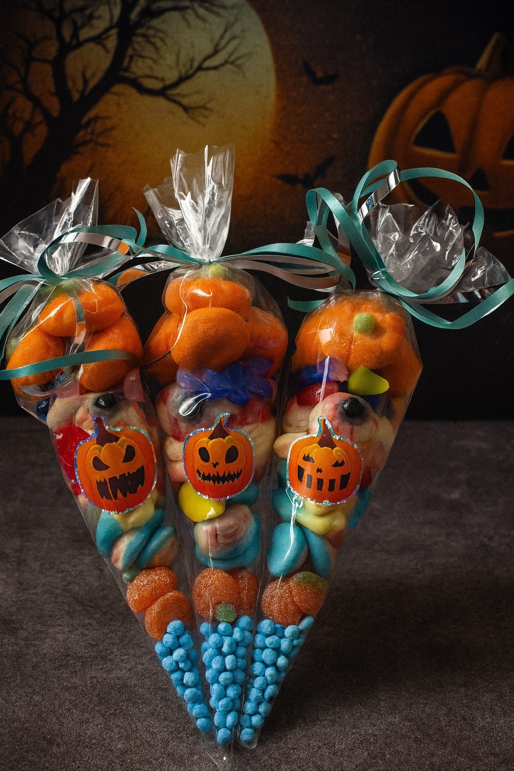 Halloween sweet cones